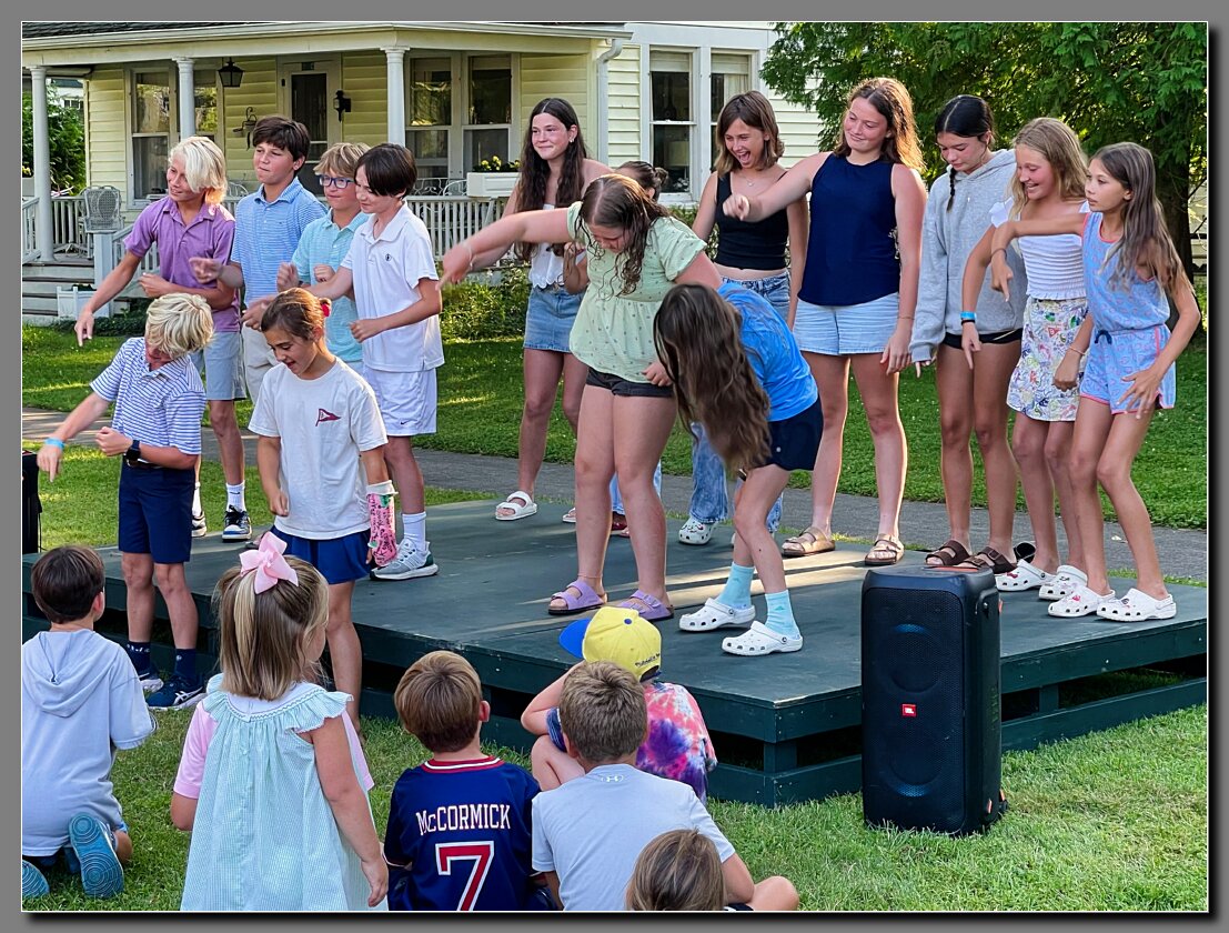 Kenz-Laney_show-02