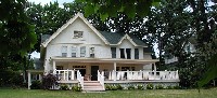 Cottage Front 1.jpg