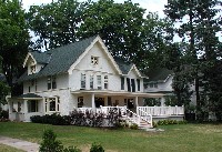 Cottage Front 3.jpg